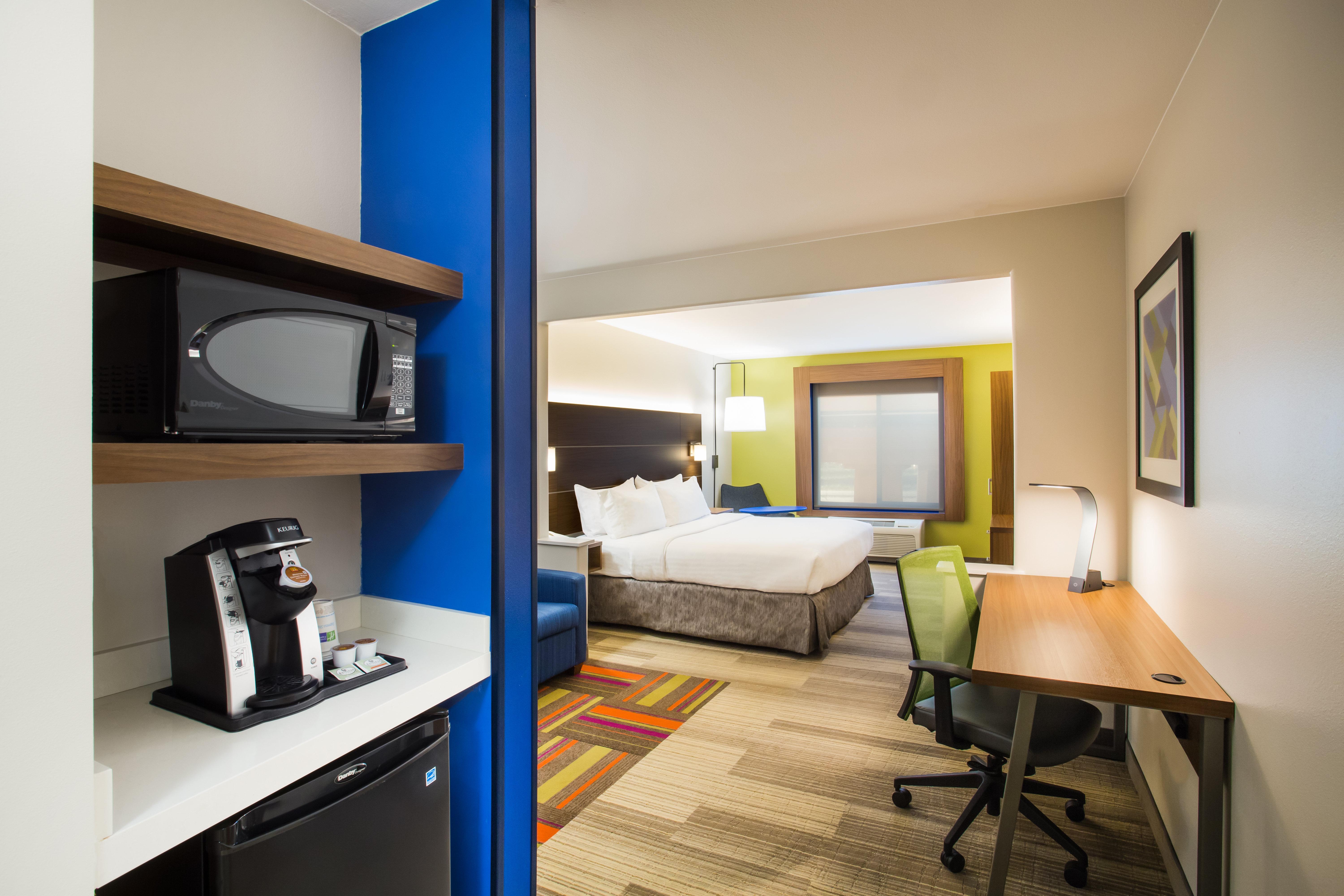 Holiday Inn Express Hotel & Suites Cedar City By Ihg Exterior foto