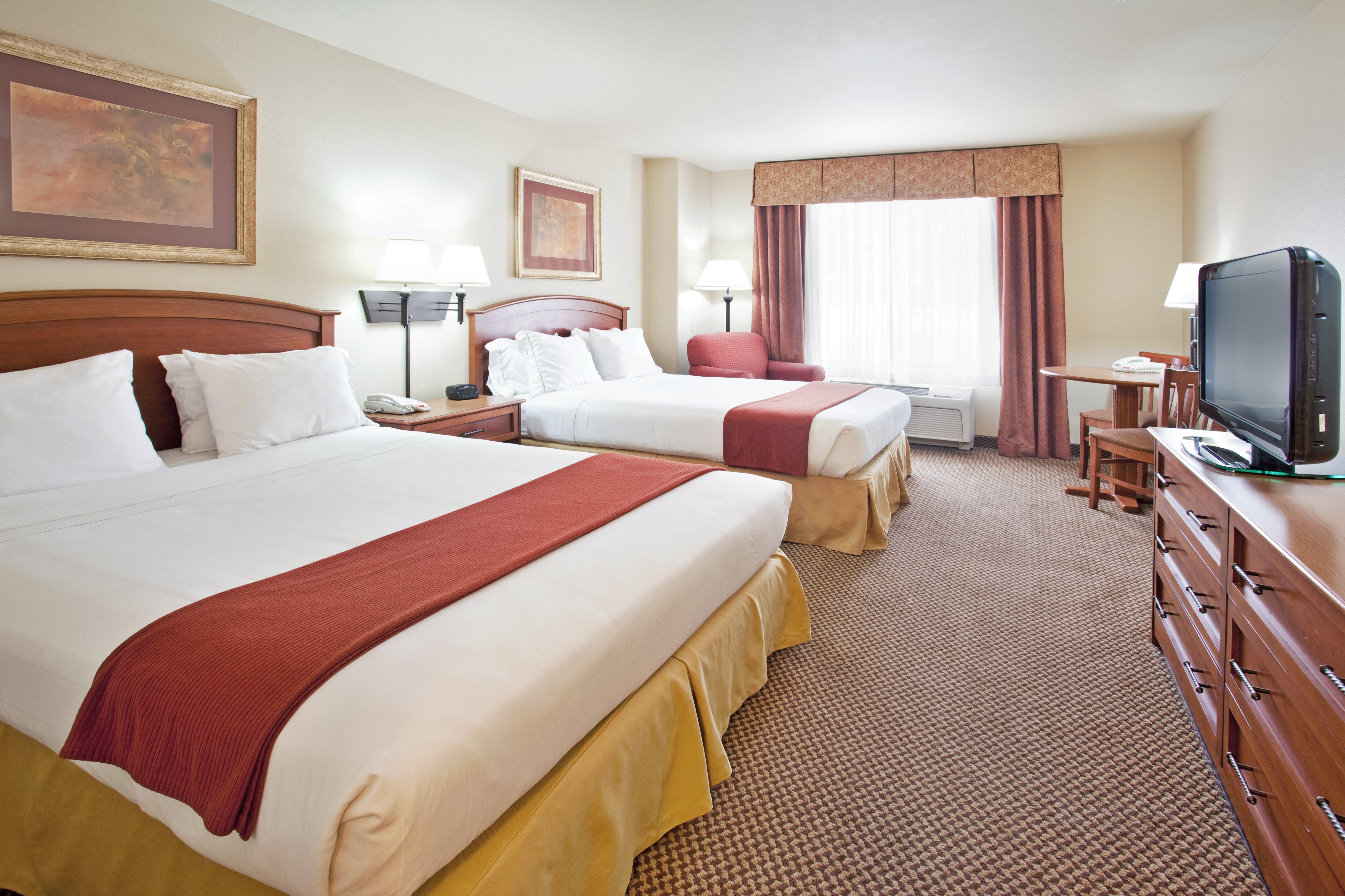 Holiday Inn Express Hotel & Suites Cedar City, An Ihg Hotel Habitación foto
