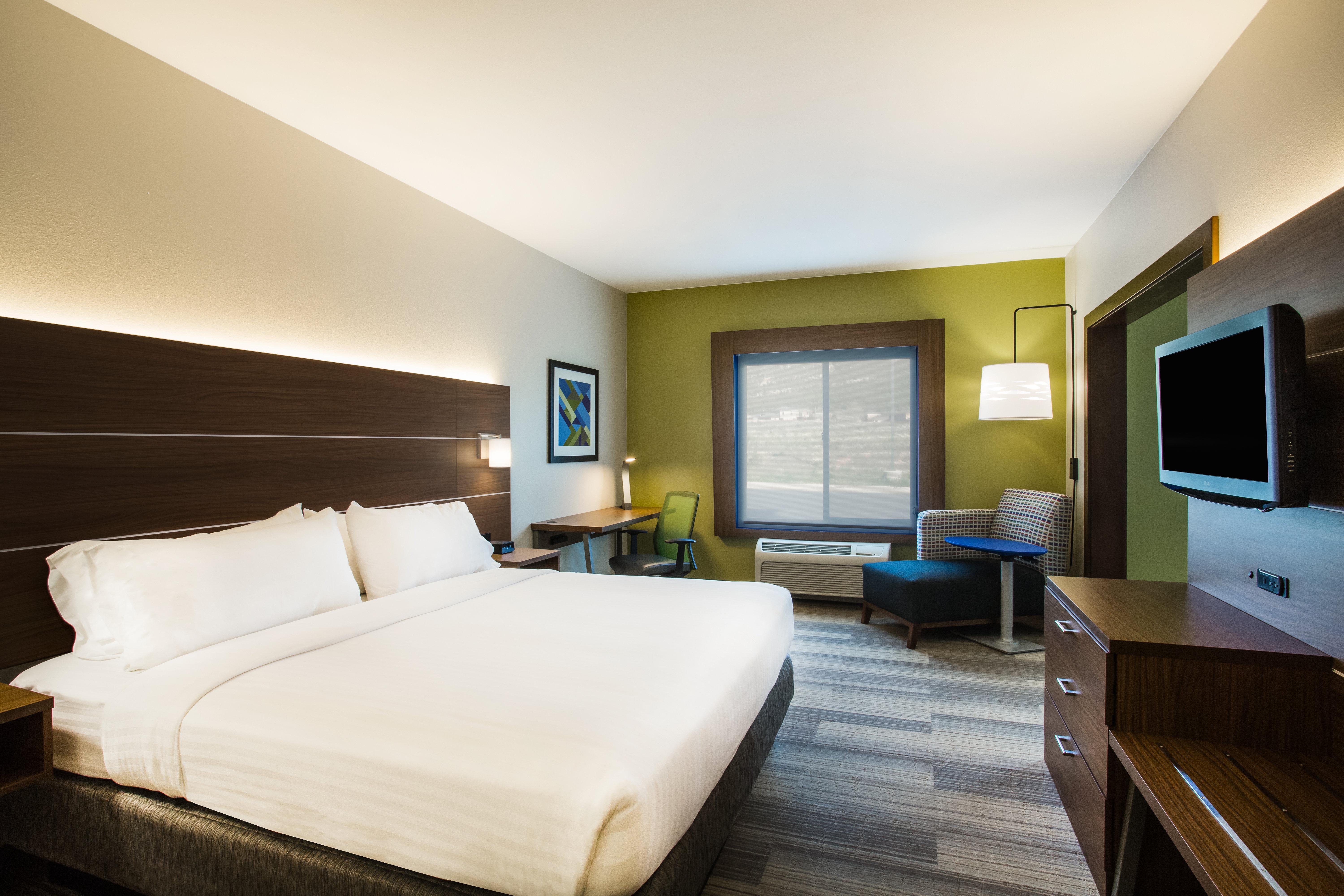 Holiday Inn Express Hotel & Suites Cedar City By Ihg Exterior foto